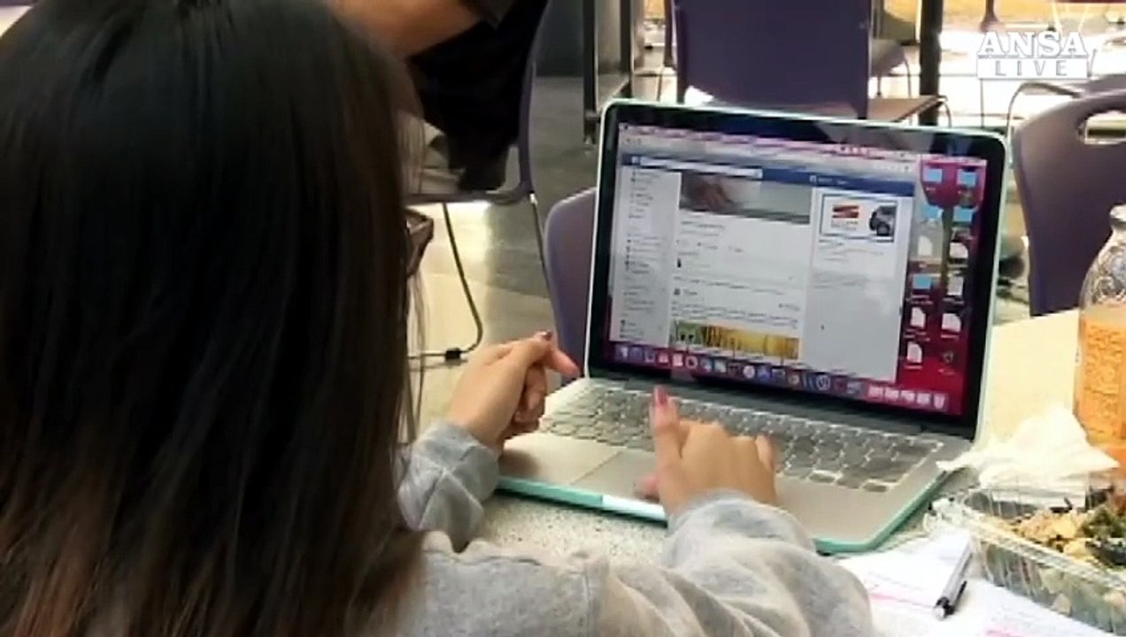 Facebook compie 14 anni, fu lanciato il 4 febbraio 2004