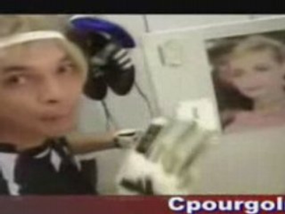 Vikash Dhorasoo - Les yeux dans les bleus