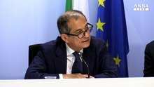 L'Ue chiede la manovra nel 2018, Tria la esclude