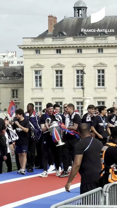 Célébration du PSG au Champs-de-Mars