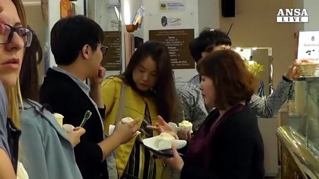 Estate: per 4 italiani su 10 gelato e' il cono, ghiacciolo 5%