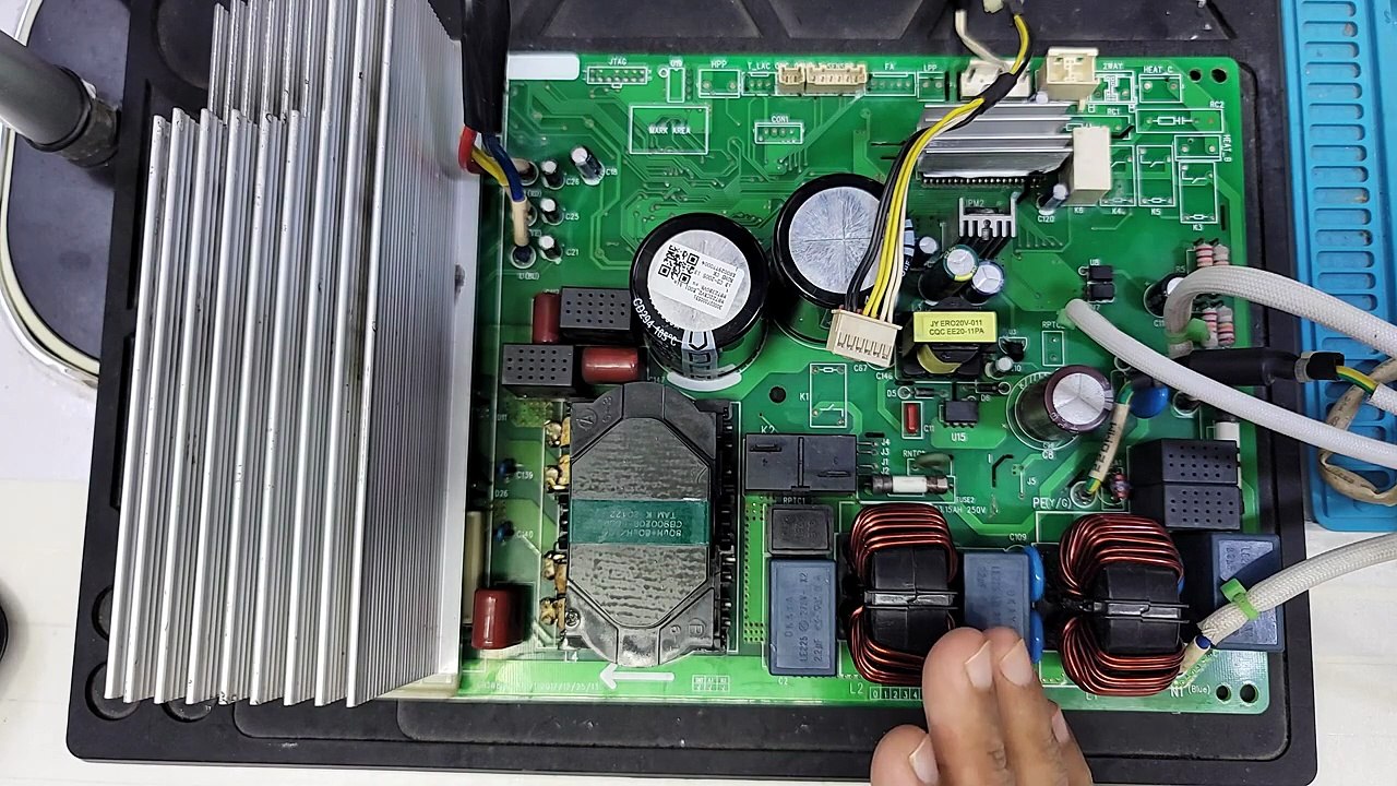 Gree DC Inverter AC F4 and H1 Error Repair plus World's First PCB Diagram Book and Training Centre! - Babar Electronics HVACR