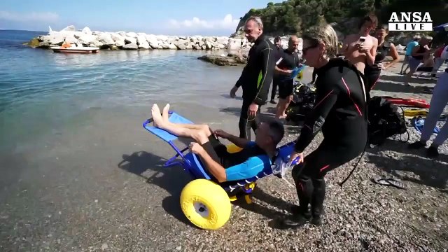 Disabili: 'Mare per tutti', lezioni immersione in golfo Napoli