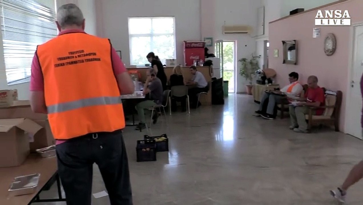 Aumentano i morti in Grecia, nel mirino case abusive al mare