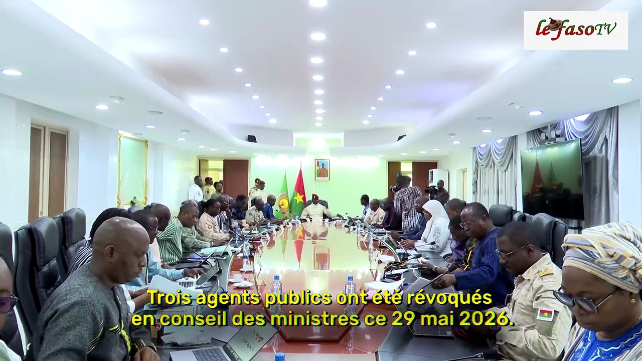 Burkina Faso : Trois agents publics révoqués après vérification de leurs diplômes