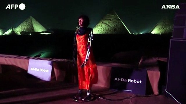 Egitto, inaugurata mostra ai piedi delle Piramidi di Giza