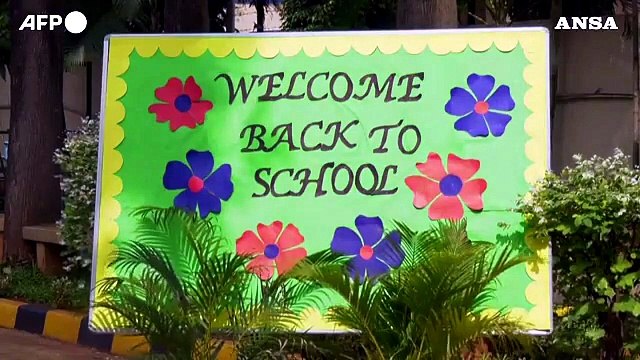 Covid, India: riaperte dopo 18 mesi le scuole elementari