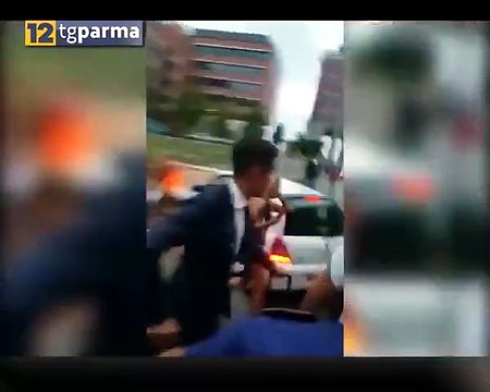 Parma-Juve, maxi-controlli al Tardini. Delirio in stazione per Ronaldo: tifoso bloccato sulle scale mobili
