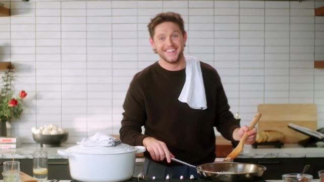 Niall Horan Talks His New Album—and His Dinner Party Secrets—While Cooking His Favorite Pasta