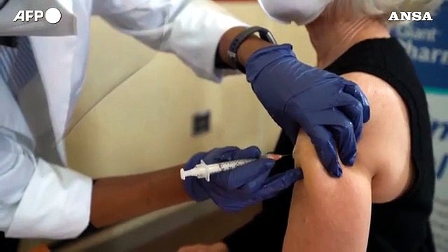 Per Ema terza dose Pfizer e' sicura, via libera anche a Moderna