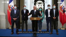 Cile, il presidente uscente si congratula con il neo eletto Gabriel Boric
