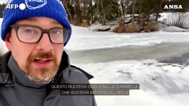 Finlandia, un uomo costruisce la piu' grande ciambella rotante del mondo