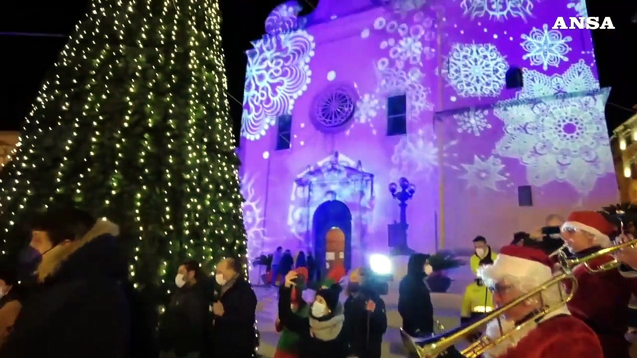 A Natale 14 milioni in viaggio, calano le partenze per Capodanno