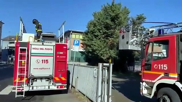 L'intervento nella chiesa di via Lanfranco - VIDEO