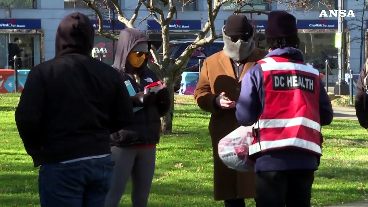 Gli Usa riducono la quarantena per i positivi a 5 giorni