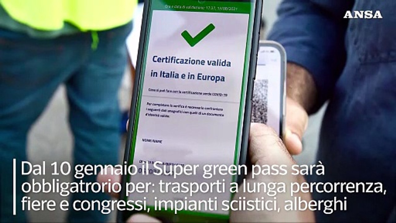 Il Cdm ha approvato il nuovo decreto su quarantene e super green pass