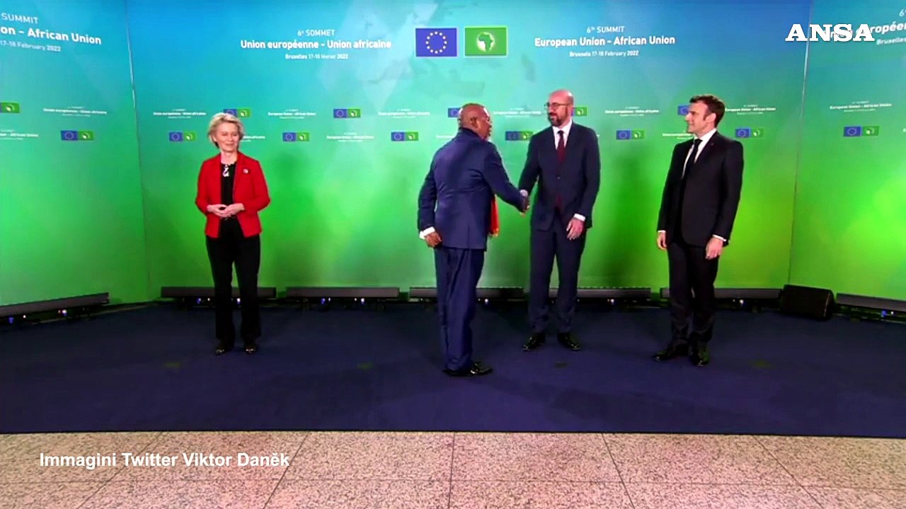 'Sofagate' con ministro Uganda. Ue, concentrati su Ucraina