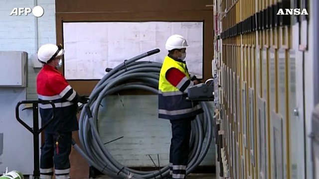 Si lavora a caro-bollette, Arera blocca oneri imprese
