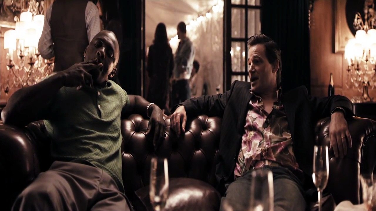 Pelicula Rocknrolla (Acción)