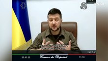 Zelensky: "Sono 117 i bambini uccisi, i morti nelle fosse comuni"