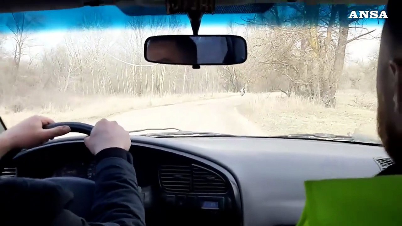 Ucraina, in viaggio verso Chernihiv dopo la lunga battaglia