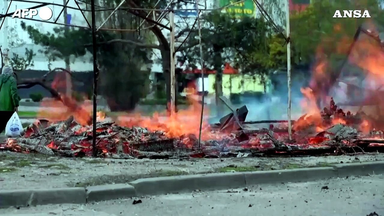 Ucraina, continuano i bombardamenti su Kharkiv