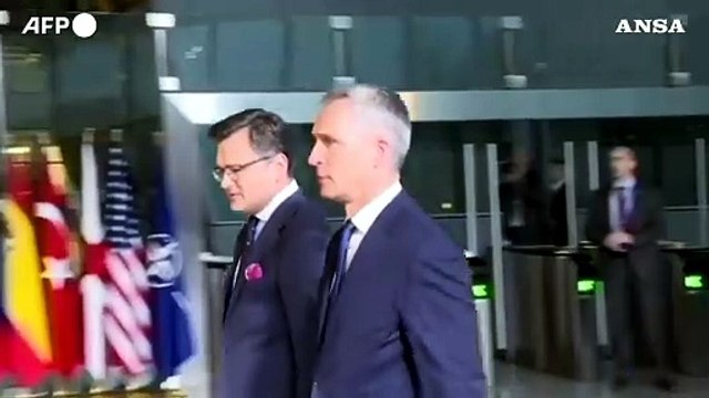 Ucraina, Kuleba alla Nato: Ho tre richieste, armi, armi, armi