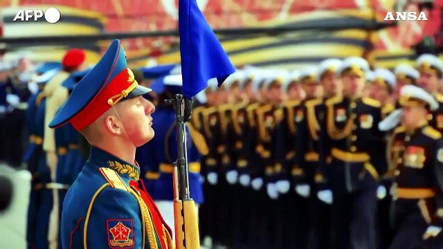 Russia, a San Pietroburgo la parata per il Giorno della Vittoria