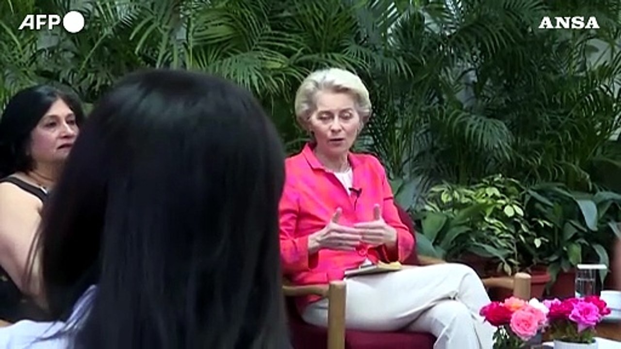 Von der Leyen: "Pronto il piano RePowerEu per l'energia solare"