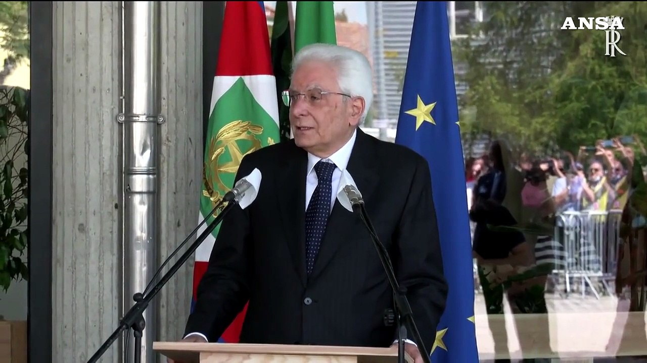 Sisma, Mattarella: "Ferita cancellata da solidarieta' e impegno"