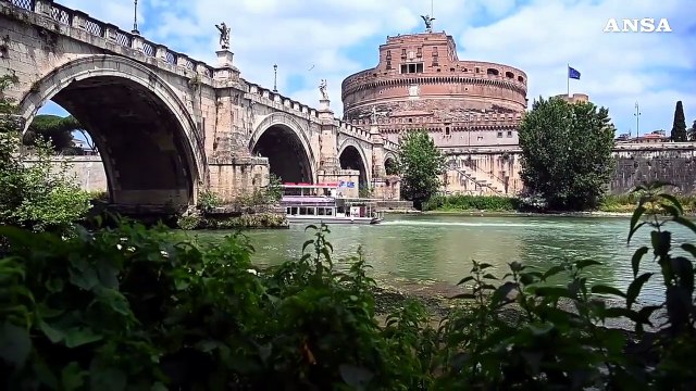 Roma, emergenza siccita' nel Tevere: navigabilita' a rischio
