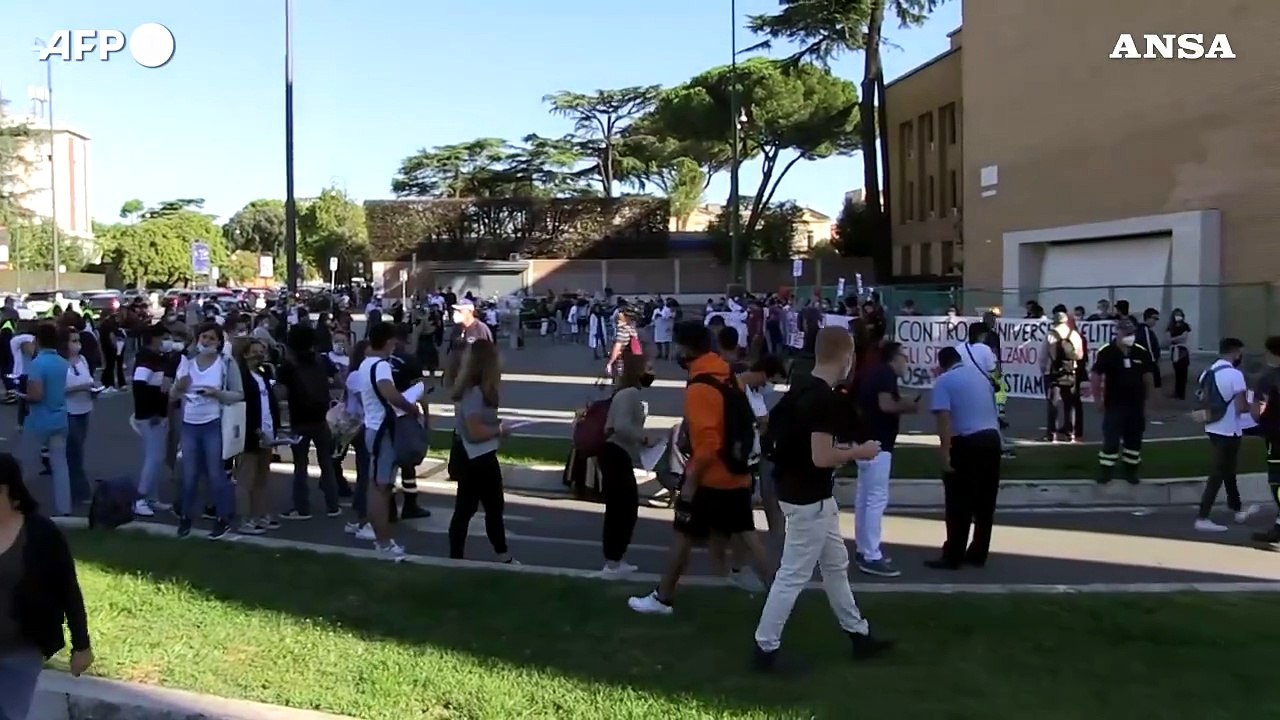 Mascherine sui mezzi di trasporto, verso la proroga fino a settembre