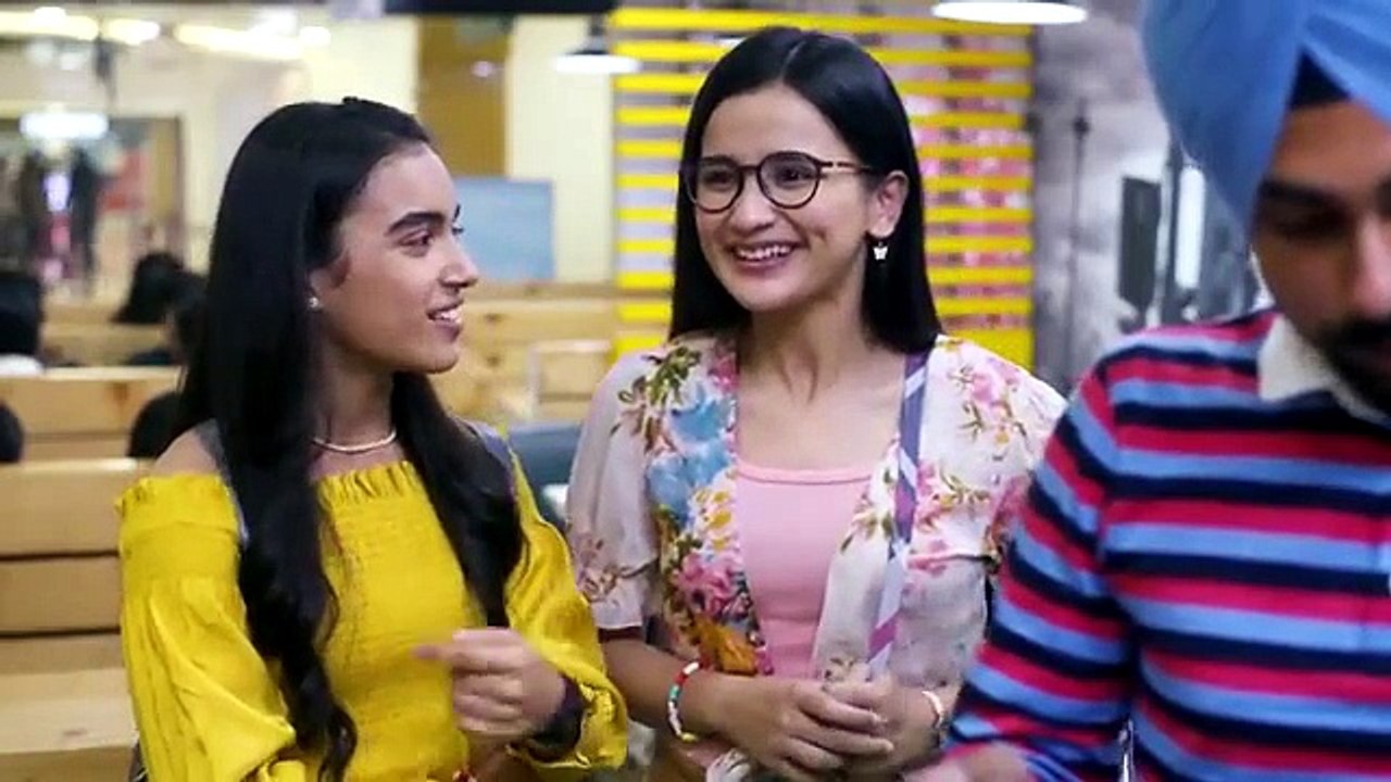 Umar Choti Aur Kaam Bade 😳 | Amber Girls | Bes...