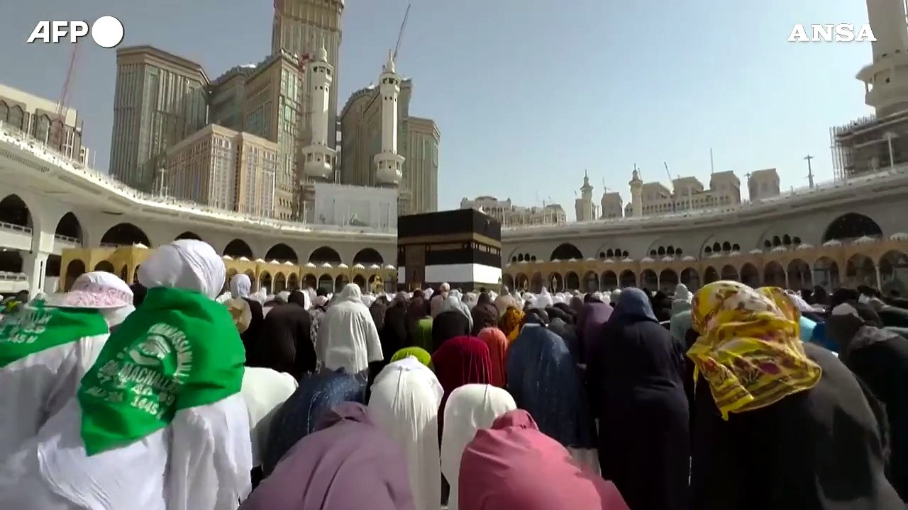 La Mecca, oltre un milione e mezzo di musulmani per l'Hajj