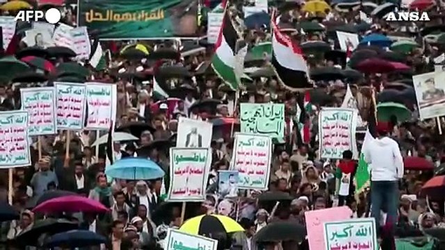 Yemen, manifestazione pro-Gaza a Sanaa