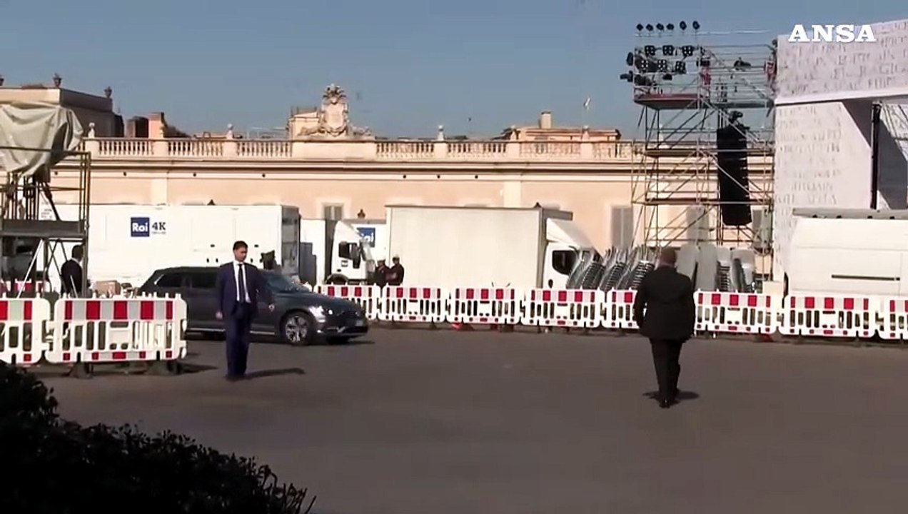 Mario Draghi arriva al Quirinale per incontrare Mattarella