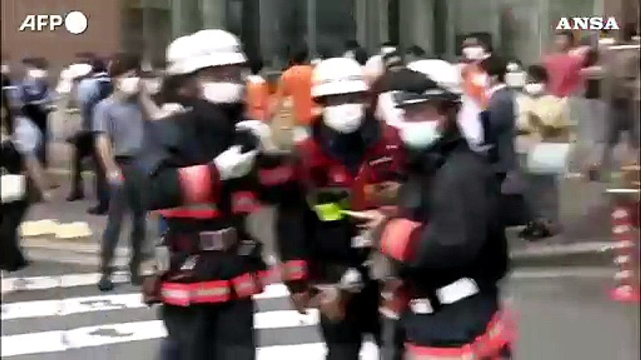 Attentato a Shinzo Abe in Giappone, le immagini da Nara dopo gli spari