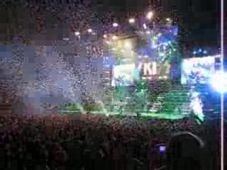 concert Kiss alive 35 Paris 17-06-2008 - confettis -