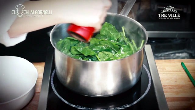 UOVO POCHÈ CON FONDUTA AL PARMIGIANO SPINACI AL BURRO PROSCIUTTO CROCCANTE E PANE TOSTATO - HOSTERIA TRE VILLE | UOVO POCHÈ CON FONDUTA AL PARMIGIANO SPINACI AL BURRO PROSCIUTTO CROCCANTE E PANE TOSTATO - HOSTERIA TRE VILLE