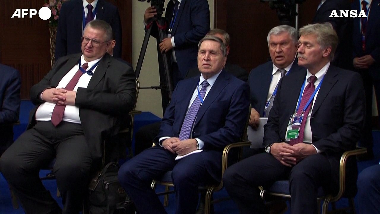 Droni su Kiev. Mosca: "Nessuna tregua per Natale"