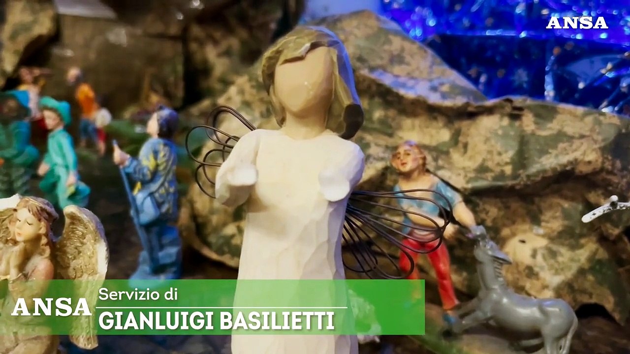 Natale: Angeli senza braccia e pecore senza zampe: a Terni il Presepe dei reietti