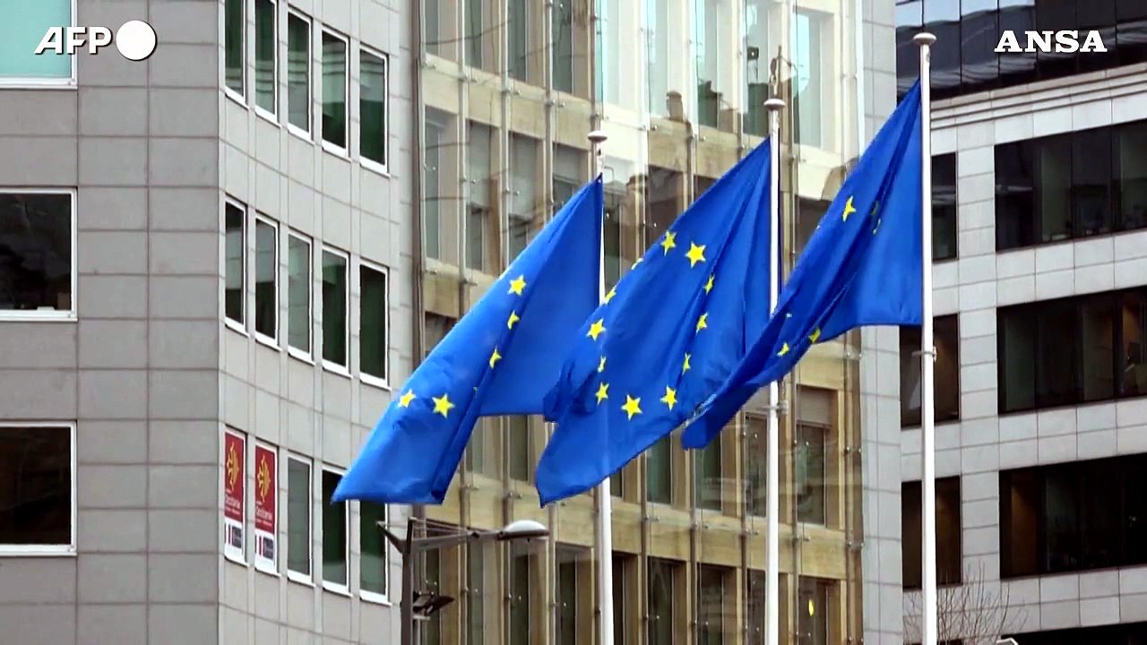 Ucraina ed energia, la presidenza europea passa da Parigi a Praga