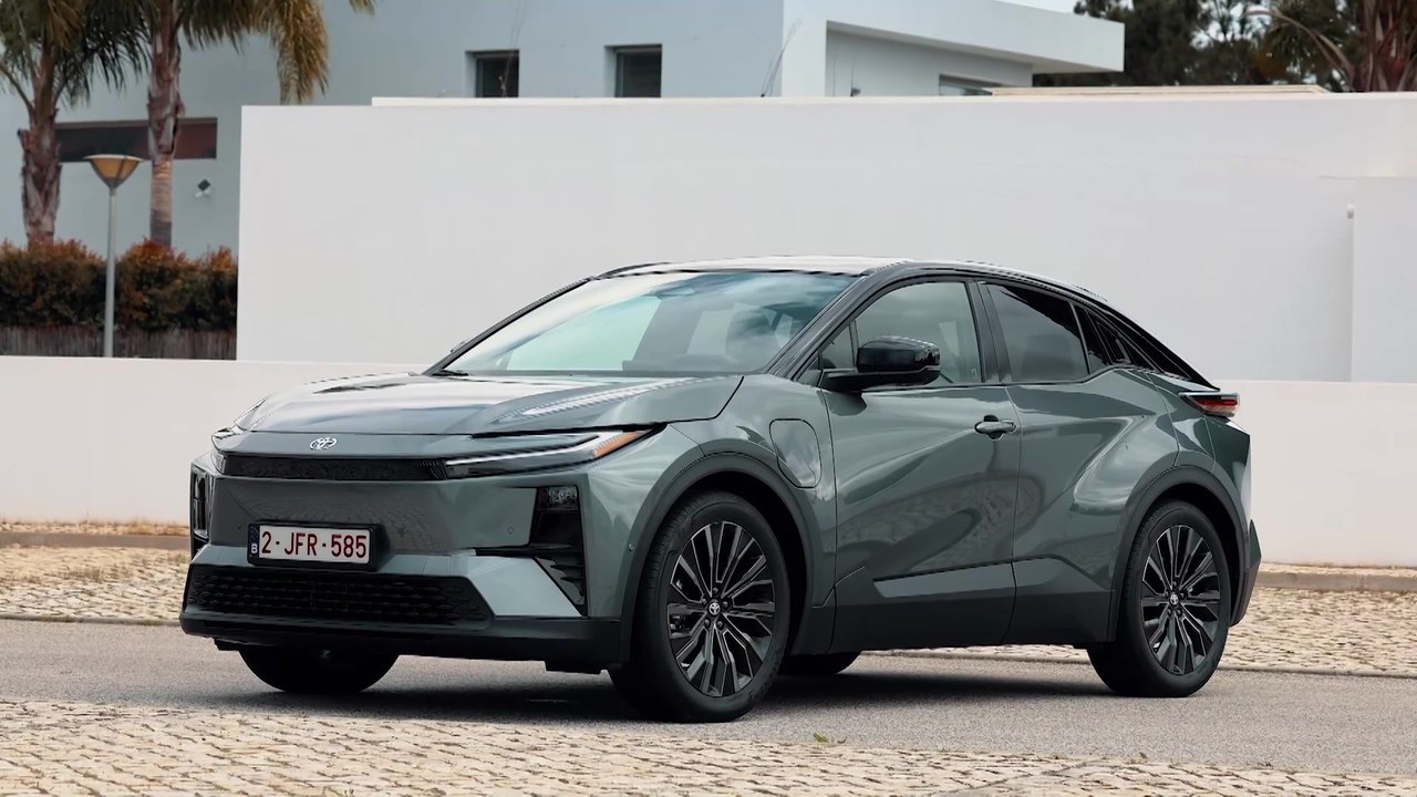 Der neue Toyota C-HR+ - Effiziente Klimasteuerung