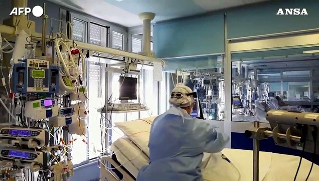 Covid, solo il 30% degli anziani e dei fragili con la quarta dose