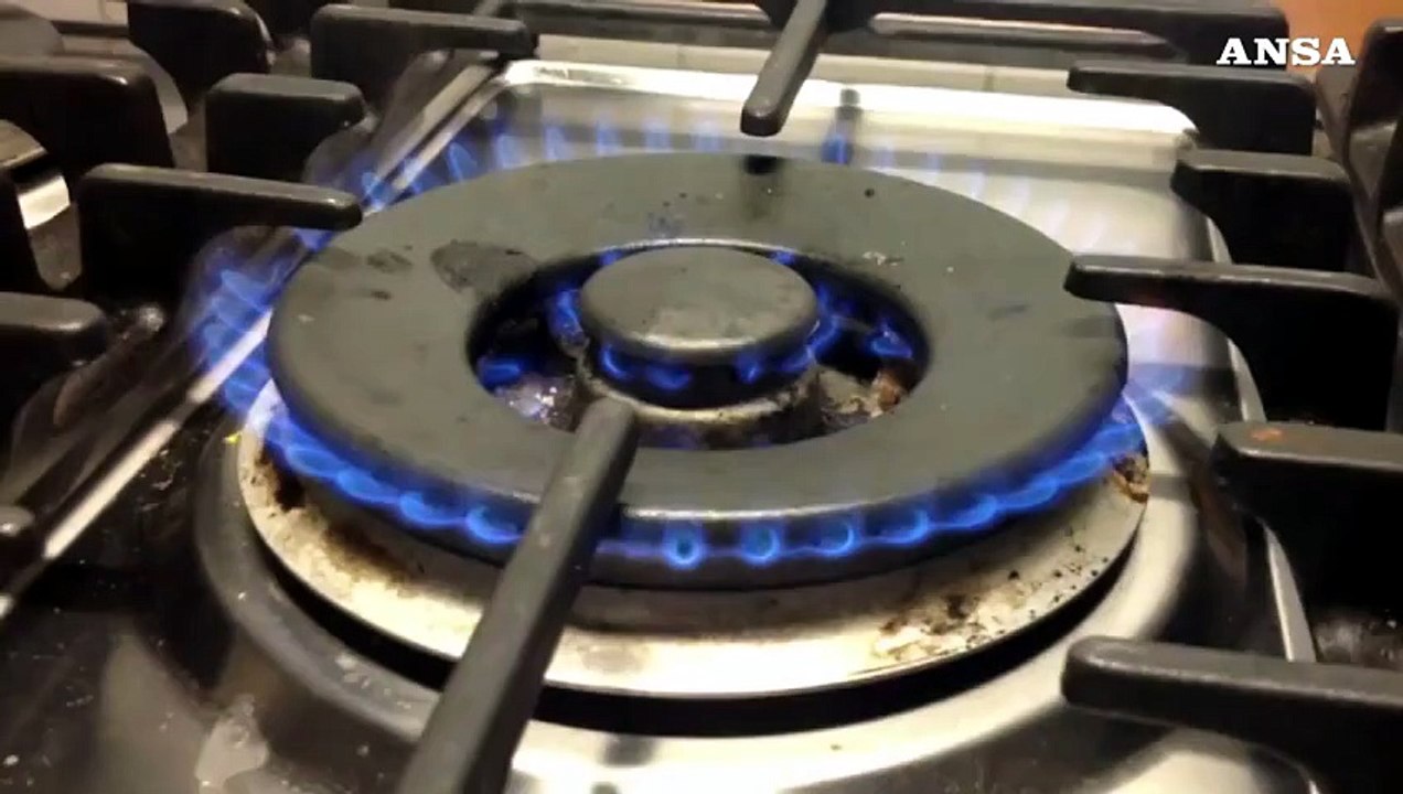 Attesi risparmi in bolletta, calano i consumi di gas
