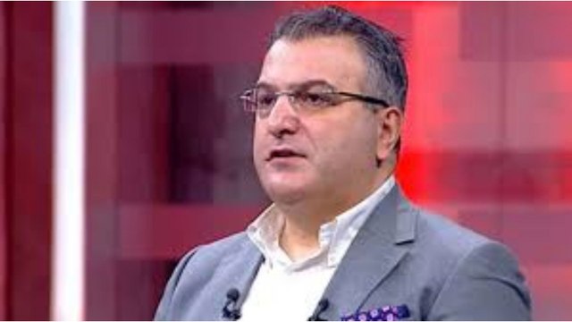 Cem Küçük: Kurultay için imza toplayan 111 milletvekili Özgür Özel'ci; Kemal Bey'e büyük tepki var