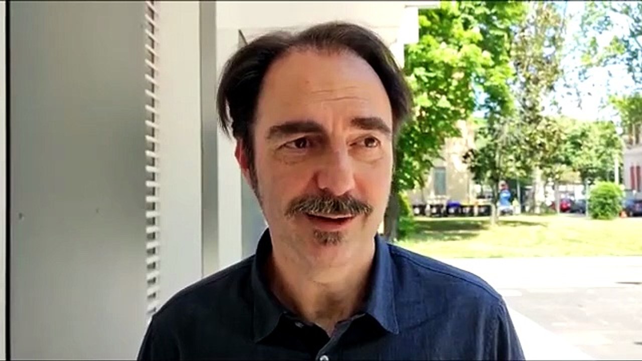 Neri Marcorè Matrox