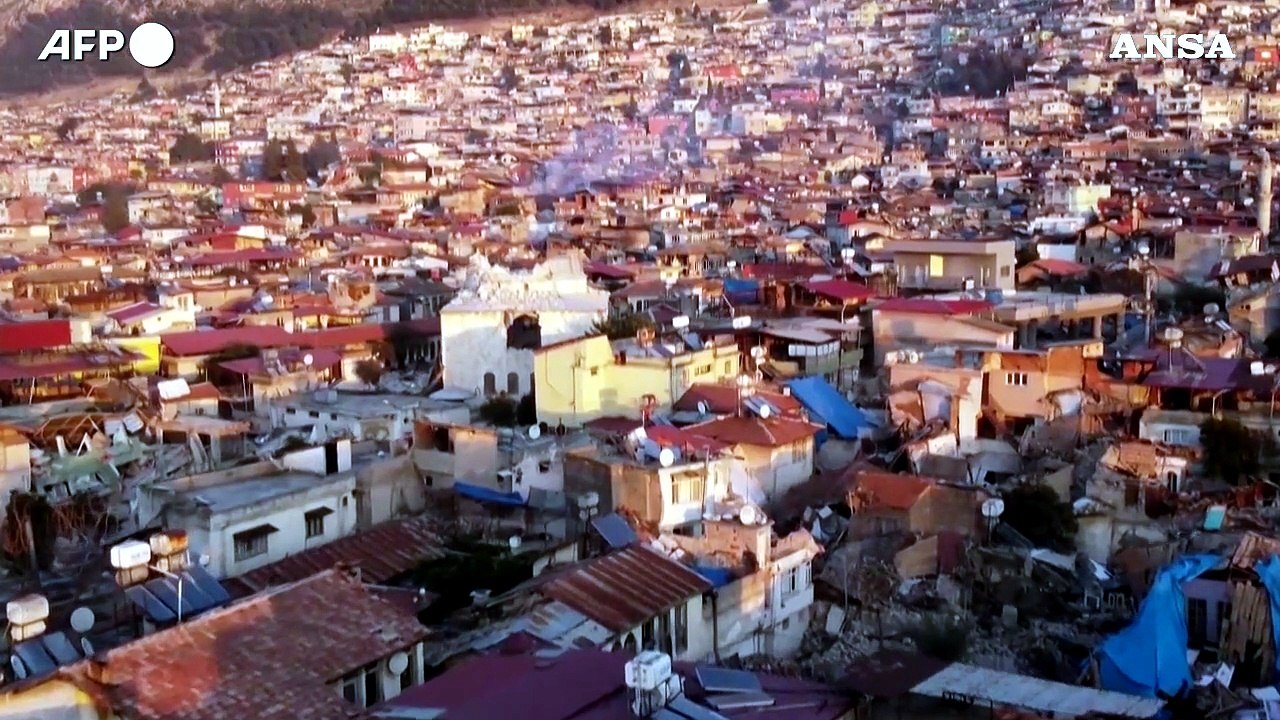 Terremoto in Turchia, la citta' semidistrutta di Antiochia vista dall'alto