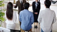 抖音新剧上线#越迟到越升职，美女总裁请开除我 (下)