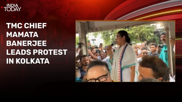 Mamata Banerjee stages sit-in protest in Kolkata over attacks on TMC leaders